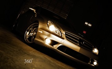 Mercedes CLS в темноте