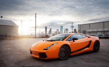 Оранжевый Lamborghini Gallardo
