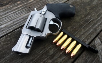 Револьвер 357 Magnum