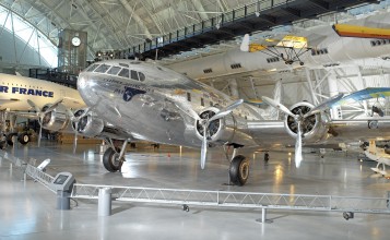 Самолет в музее