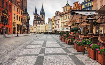 Улица в Праге