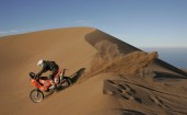 Езда на мотоцикле по дюнам