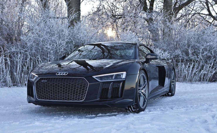 Audi R8 зимой