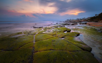 Камни на берегу, Австралия
