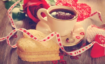 Кофе, печенье, ленточка, День святого Валентина