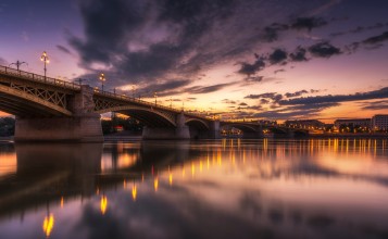 Мост в Будапеште вечером, Венгрия