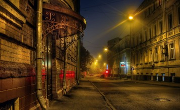 Ночная улочка Москвы