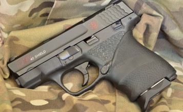 Пистолет Smith & Wesson M&P Shield