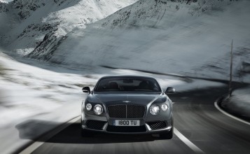 Серебристый Bentley Continental GT V8