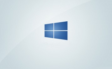 Синий логотип Windows на светлом фоне