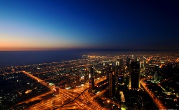 Вид на ночной Дубай