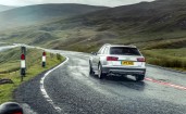Audi A6 Allroad Sport на мокрой дороге