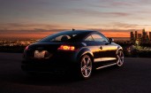 Audi TT на закате