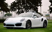 Белый Porsche 991 911 Turbo