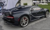 Bugatti Chiron 2016, вид сзади
