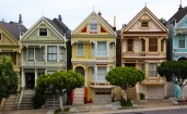 Цветные дома на улице в Сан-Франциско