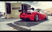 Красная Ferrari 458 Italia GT3