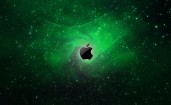Логотип Apple на зеленом космическом фоне