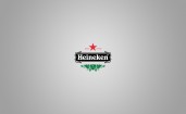 Логотип Heineken на светло-сером фоне