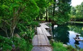 Маленький деревянный мост