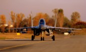 МиГ-29 на взлетной полосе