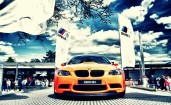 Оранжевая BMW M3