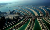Остров в виде пальмы в Дубаи