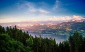 Озеро в Цюрихе