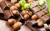 Шоколад и орешки