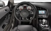 Водительское место и руль Audi R8