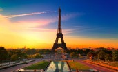 Закат в Париже