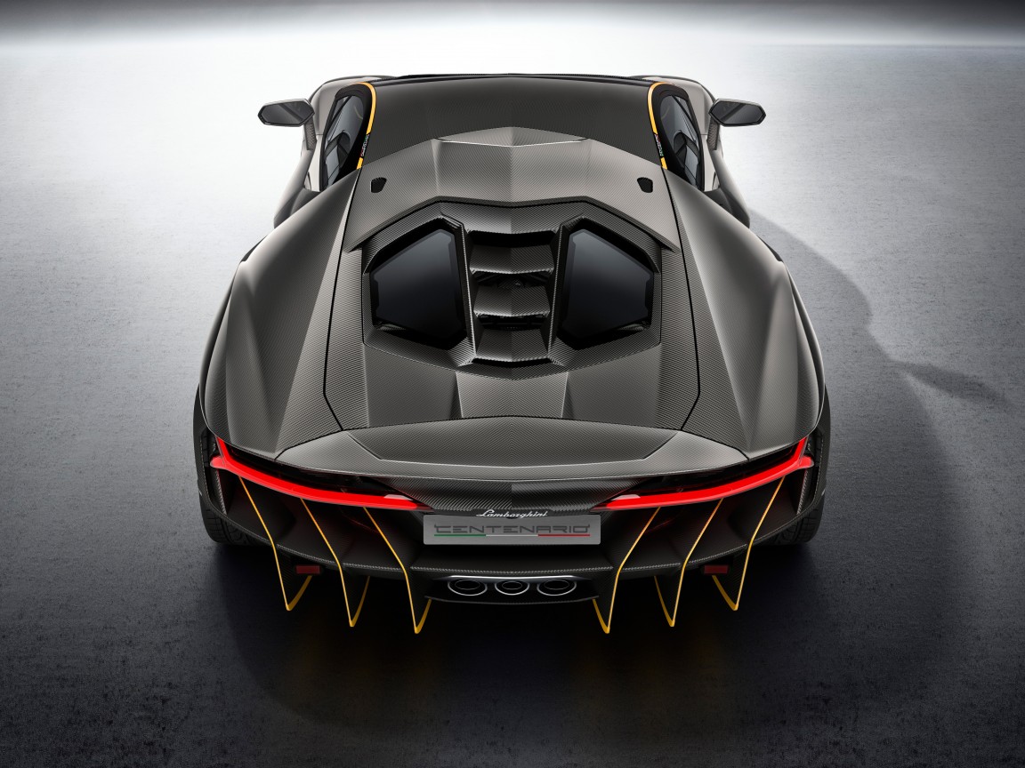2016 Lamborghini Centenario, вид сзади 1152x864
