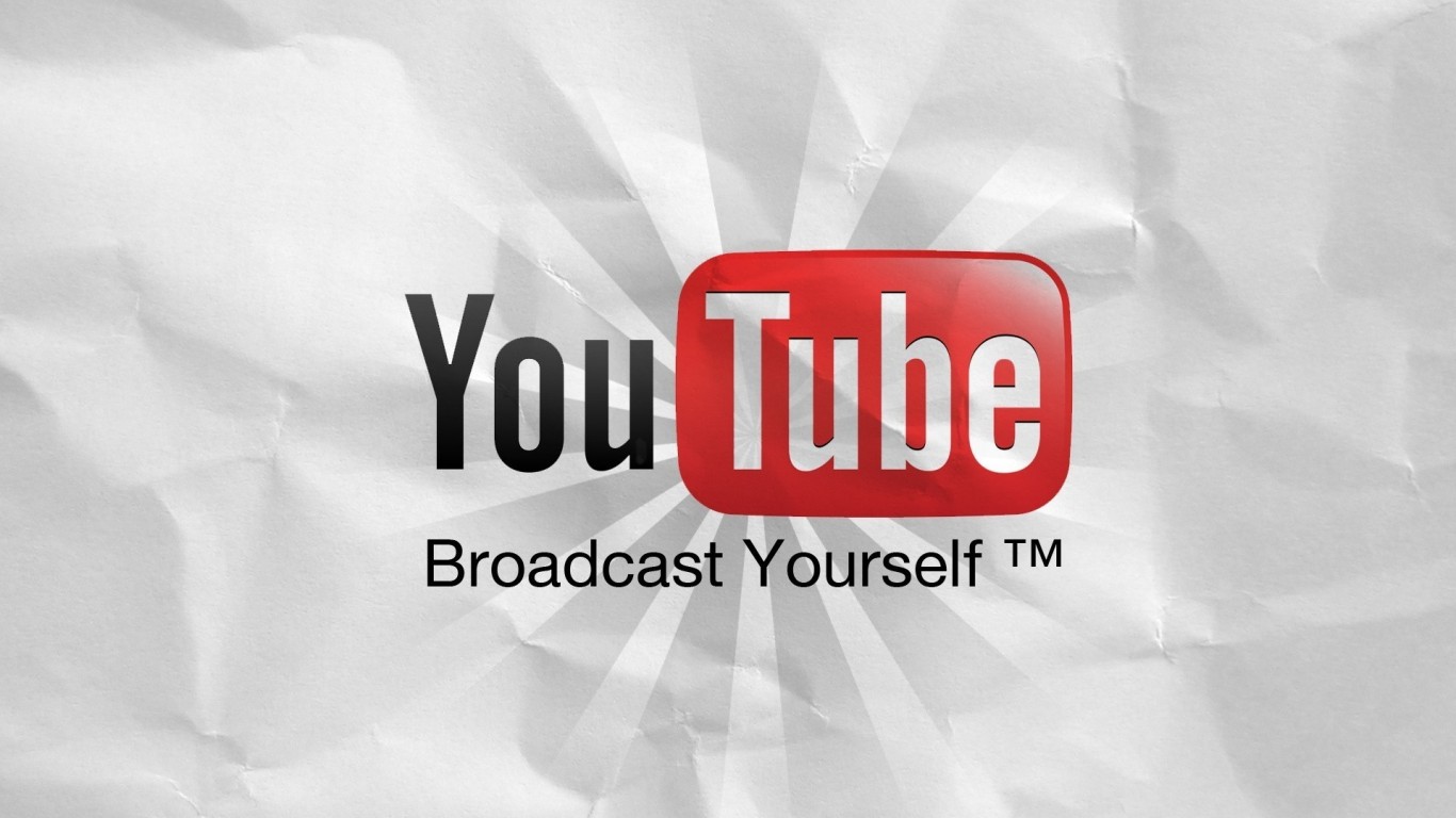 YouTube 1366x768