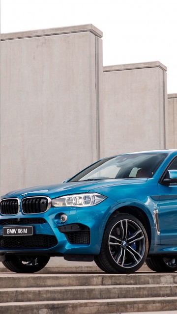 BMW X6 M 2016 синего цвета 360x640