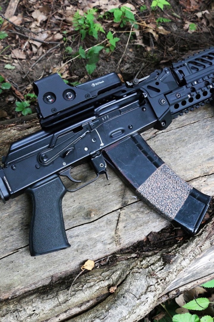 Автомат черный купить. Штурмовая винтовка АКМ. AK 57. АК-57 автомат Калашникова. АКМ Custom.