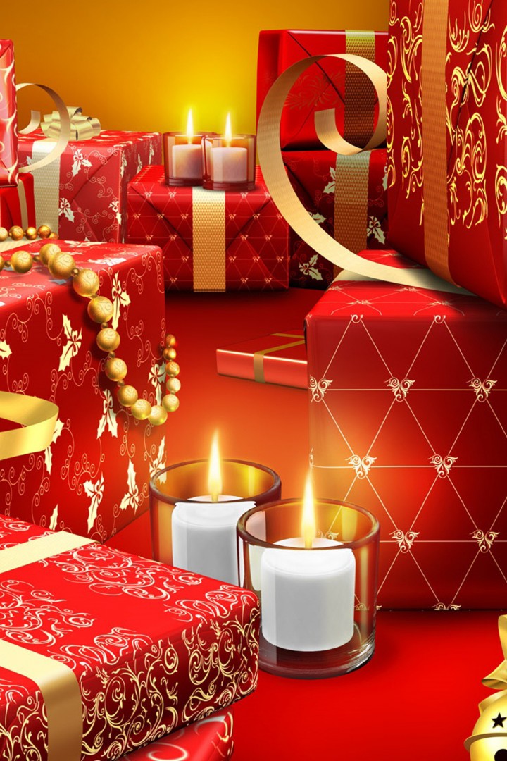Новогодние подарки и свечи 720x1080